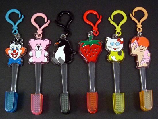 Assorted Novelty Kids Toothbrushes WHOLESALE lot of 500 !