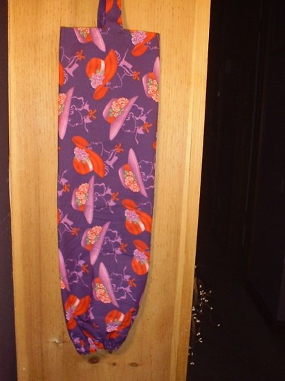 RED HAT SOCIETY GROCERY BAG HOLDER