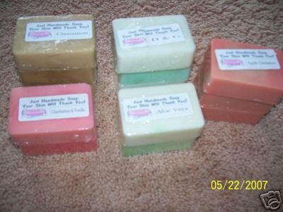 TERI'S HANDMADE SOAP / APPLE