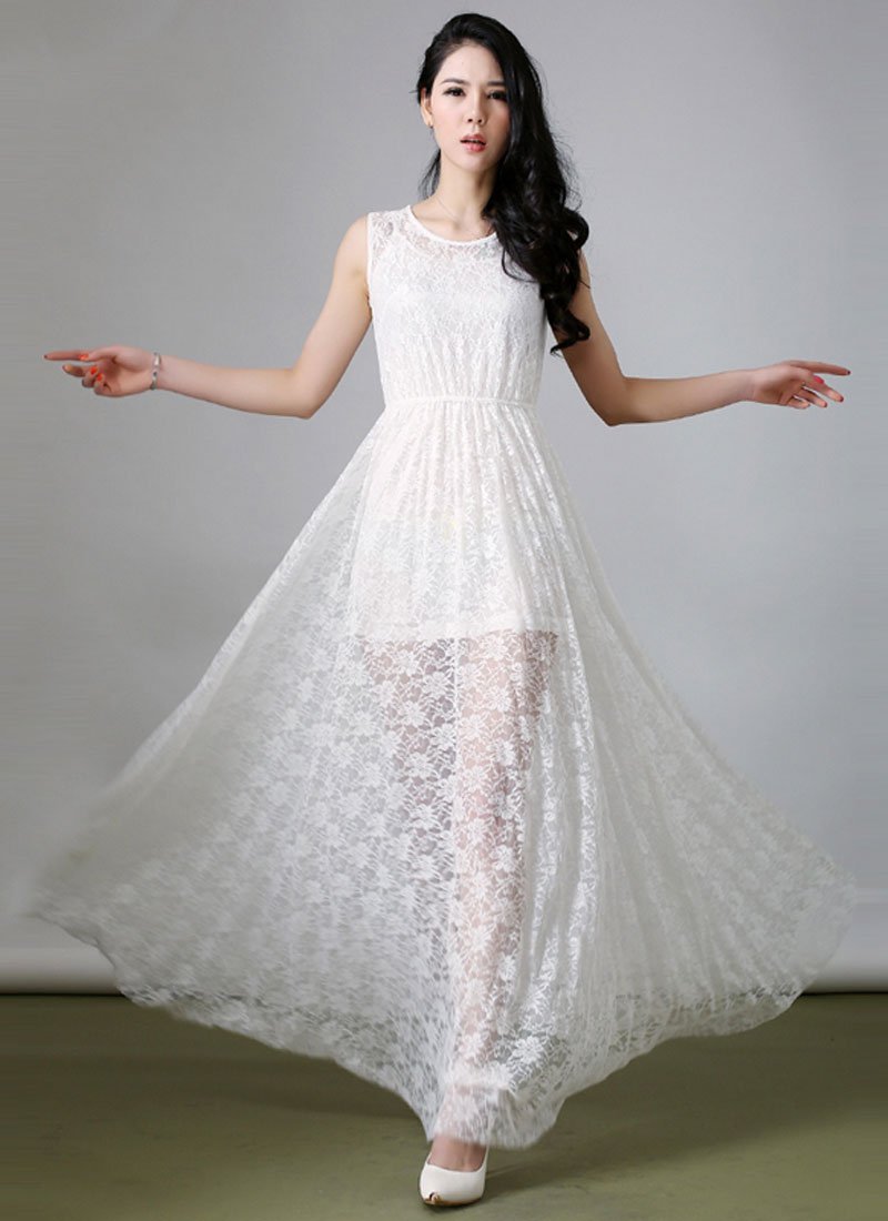 Sleeveless White Lace Maxi Dress with Free Slip RM261