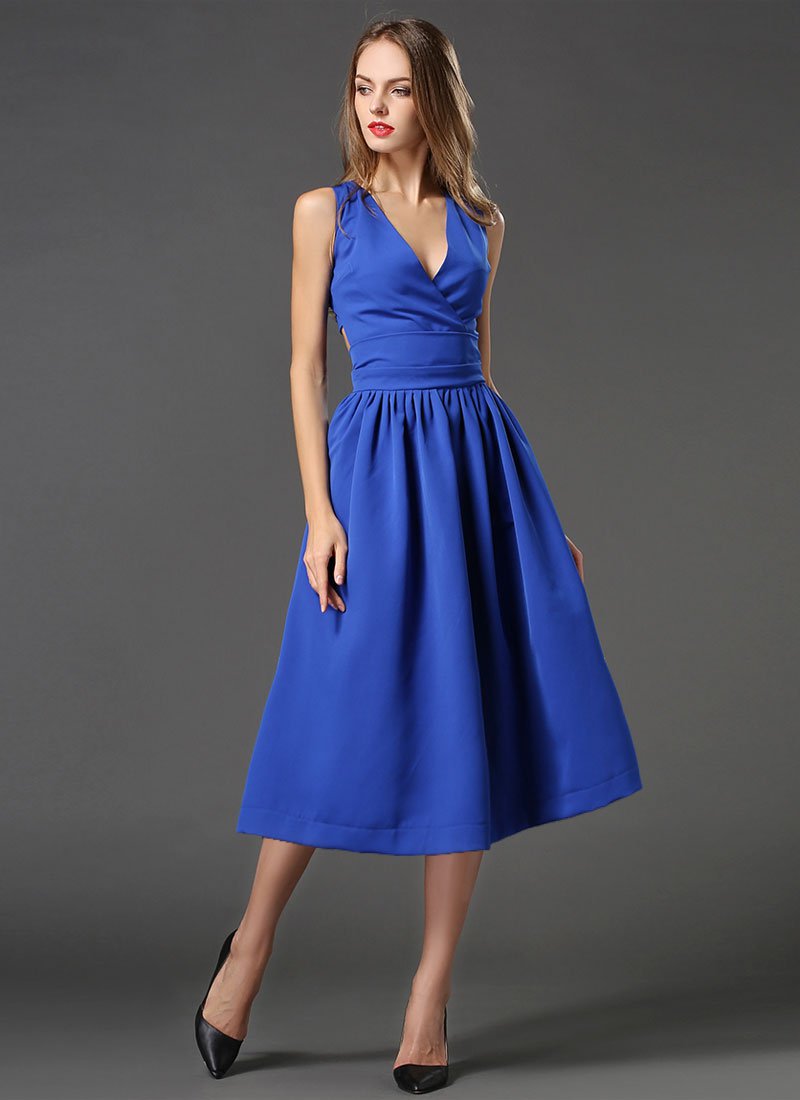 V Neck Sapphire Blue Midi Dress with Cut Back RM449