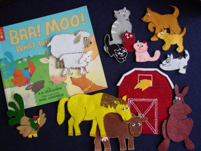 Baa Moo What Will We Do 14 pc felt set