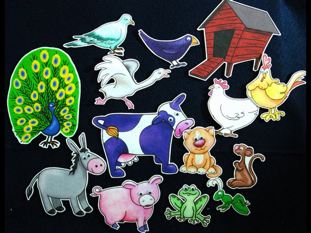 Barnyard Banter 14-pc Flannel Felt Story