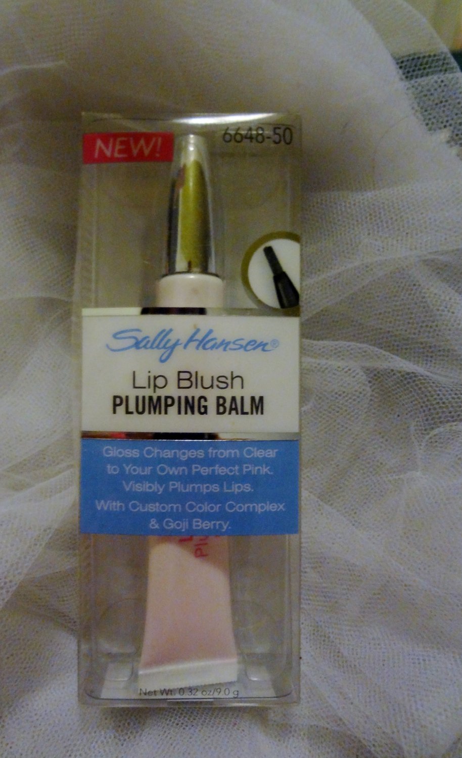 Sally Hansen Lip Blush Plumping Balm ~Gloss changes from clear to your shade of Pink