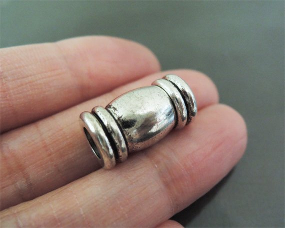 Finding - 1 Set Silver Magnetic Clasp Buckle Fastener ( Inside 5mm Diameter )