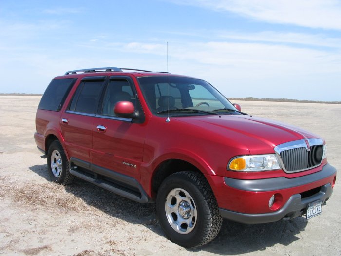 1999 Lincoln Navigator !!!SOLD!!!
