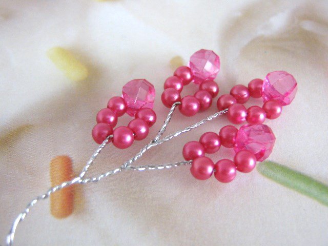 Pink Plastic Pearl Bead Spray Floral Bunch