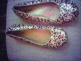 size 9 sequence party slippers