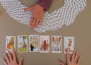 LOVE LIFE/RELATIONSHIP READING-Half Hour