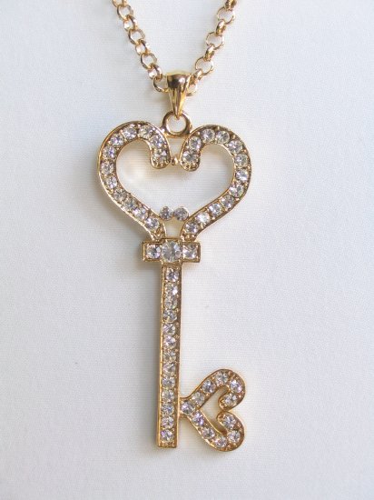 GH01 X-large Gold Crystal Heart Necklace wholesale price $8.99