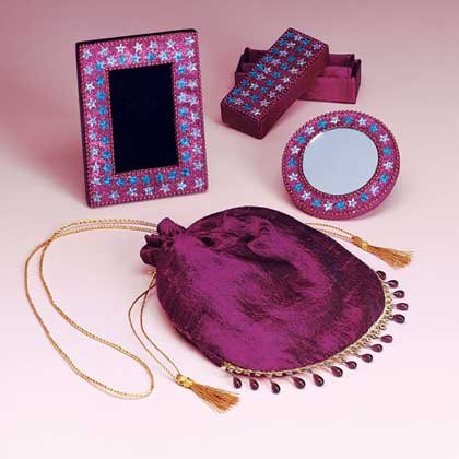 Beaded Vanity Set in Silk Bag