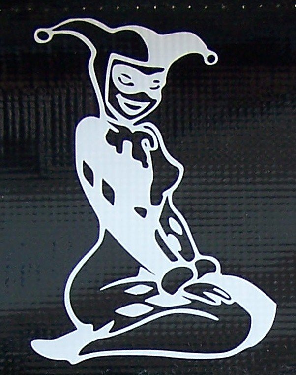Harley Quinn Kneeling