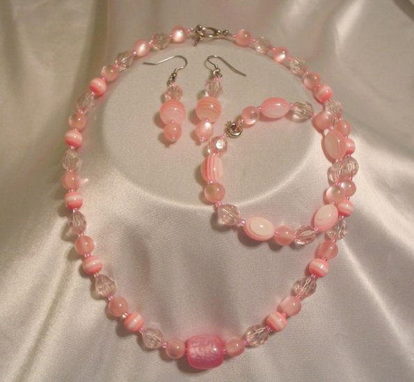 PINK NECKLACE EARRINGS & BRACELET