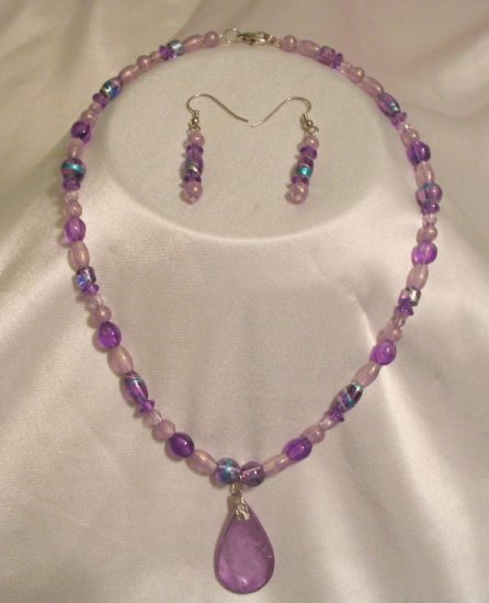 PURPLE NECKLACE AND EARRINGS