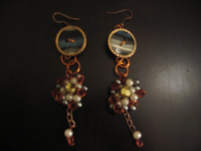 button earings