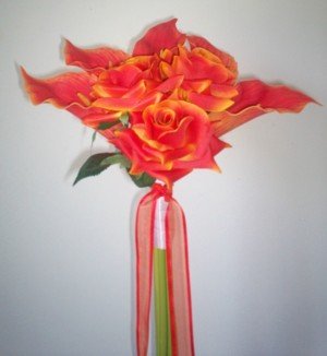 Contemporary Orange Callas & Roses Bouquet