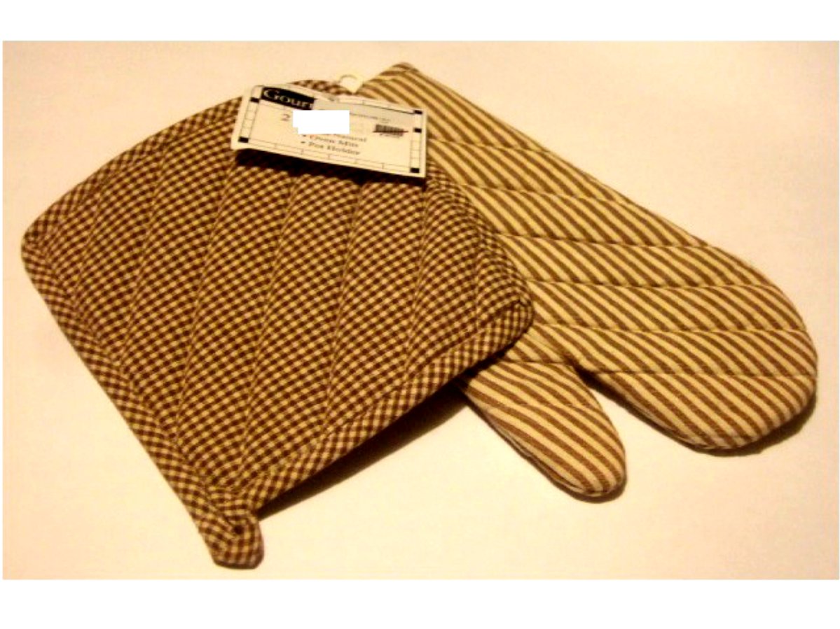 Brown Stripes Checks Pot Holder and Oven Mitt Set