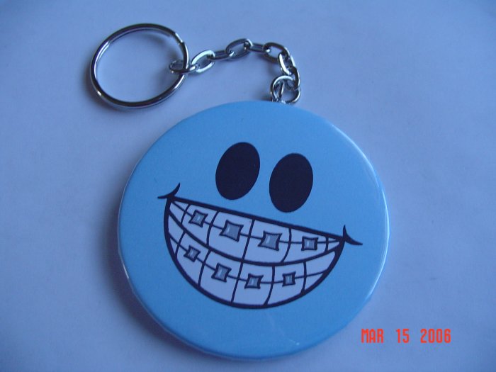 Smile face with Braces Keychain Humor Orthodontist Dentist