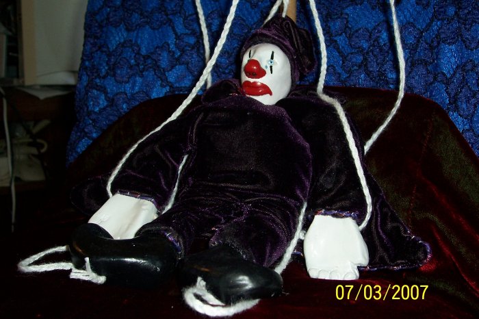 D2- The Sad Clown (Puppet)