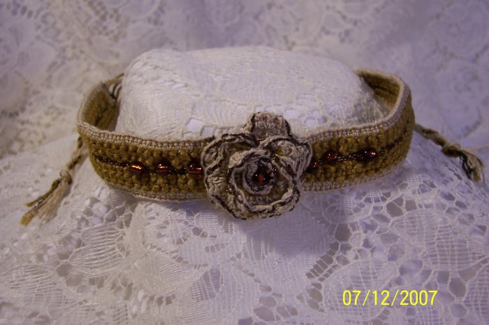 J6- Dusty Rose Choker