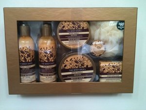 The Body Shop SPICED VANILLA Large Bath set - GIFT SETS - Body Butter