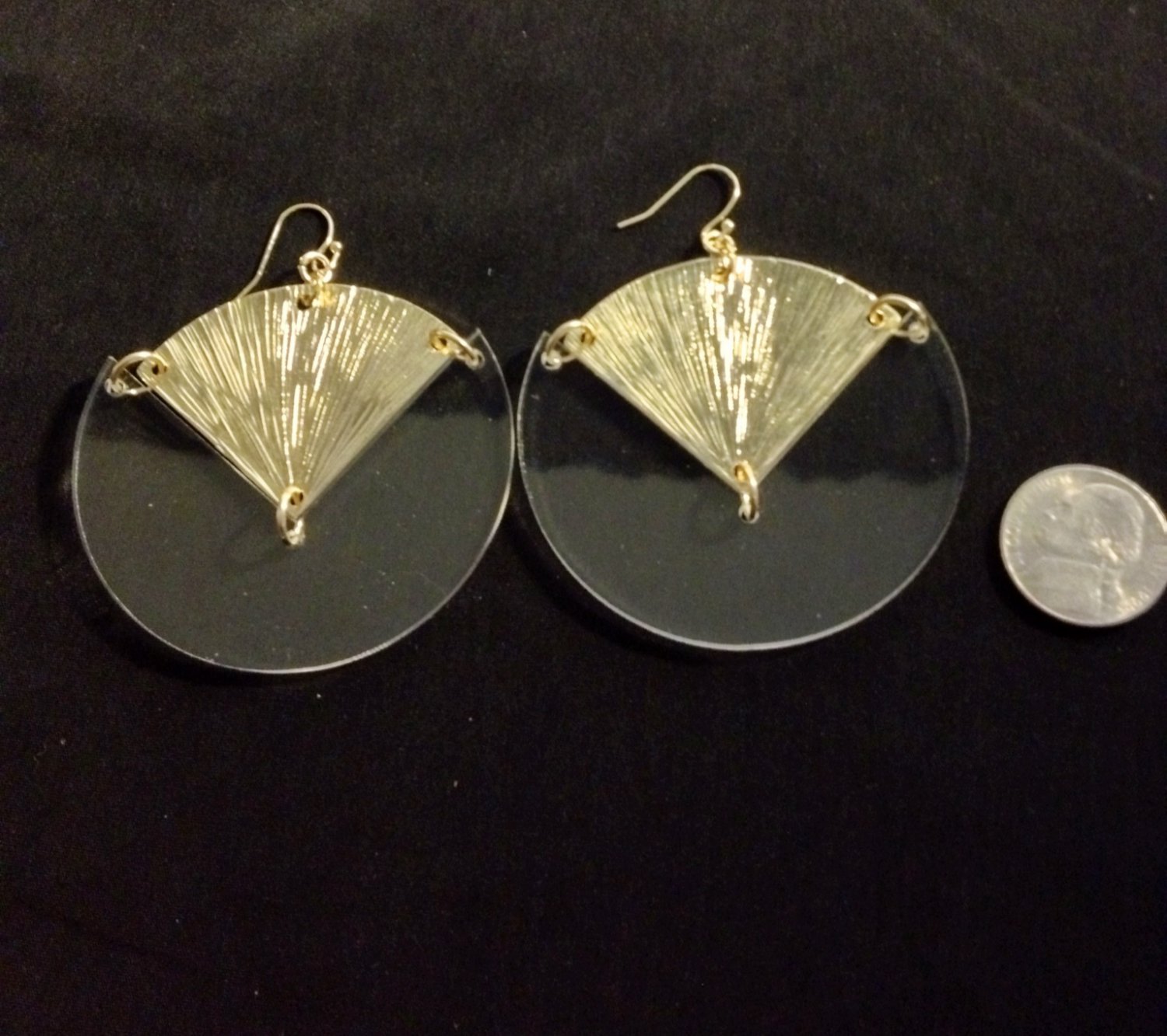 Clear and gold fashion earrings