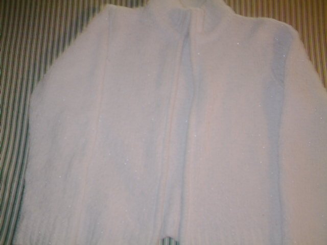 GIRL -LARGE- SZ 12- 16 - CHEROKEE - KNIT SWEATER