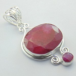 Lovely RUBY Handmade .925 Silver Jewelry Gemstone Pendant P-22 L5
