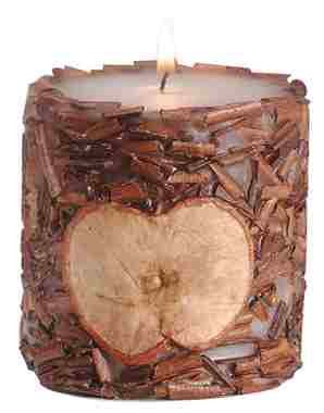 Scented Candle - Apple & Wood Pieces
