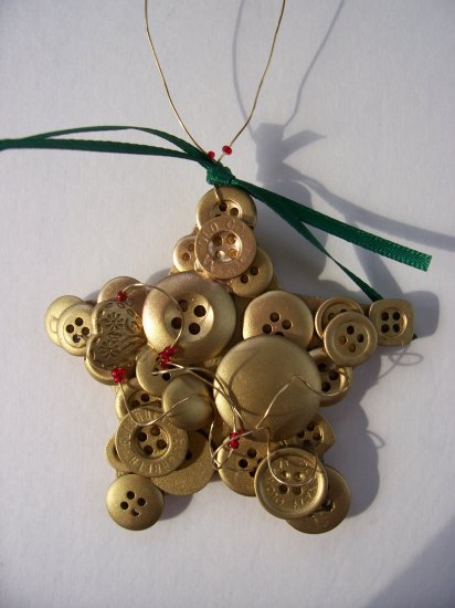 Button gold star ornament handmade wire hanger