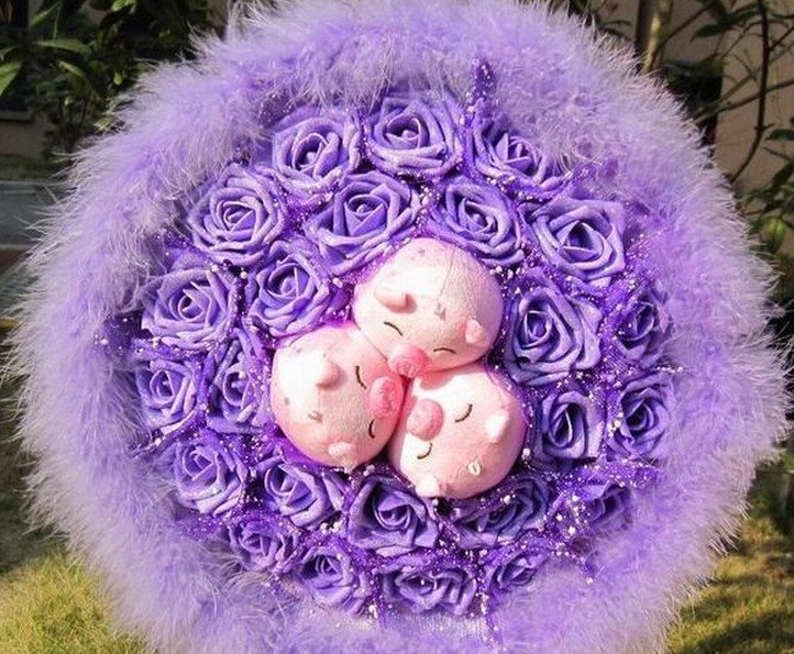 New Romantic Pig Bouquet for Wedding,Valentine, Birthday Gift- Purple