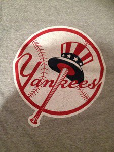 MLB New York Yankees Mens Size X-Large Tshirt