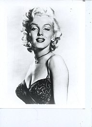 Sex Symbol Icon MARILYN MONROE 8x10 photo