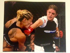 UFC WMMA hot sexy Legend GINA CARANO punches Cyborg 8x10 photo