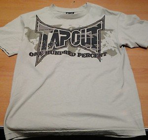 TAPOUT beige desert camo tee shirt mens Medium UFC MMA