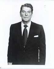 PRESIDENT RONALD REAGAN 8x10 photo