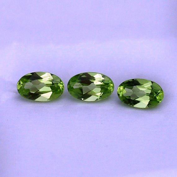 Natural Peridot 8x10mm Faceted Cut Oval 10 Pieces Calibrated Size Loose Gemstone