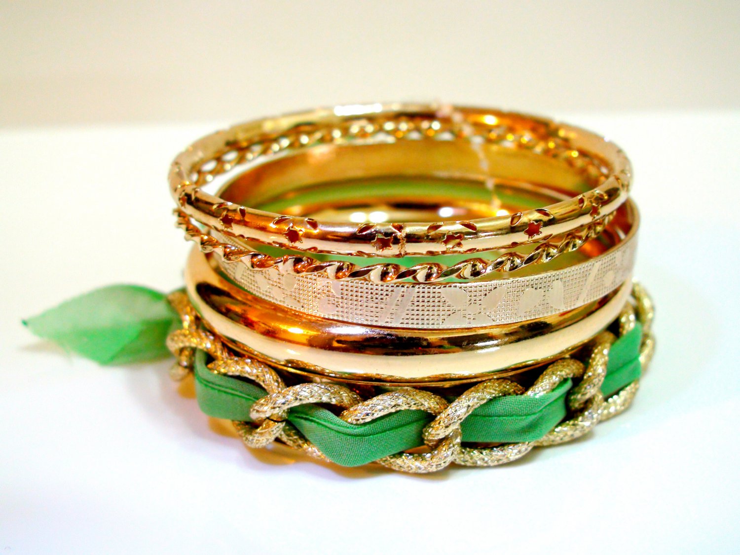 New Fashion Bowknot Multi-layer Bangle (Turquoise)