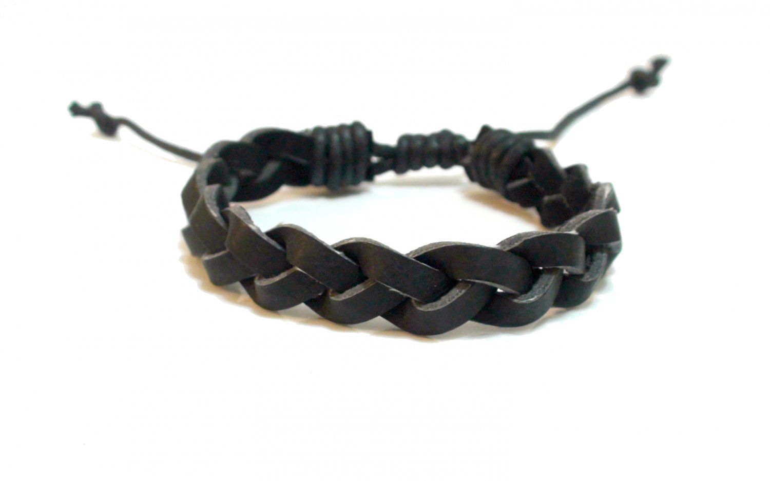 Fashion Twist Weave Leather Bracelet (Black)