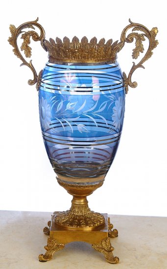 ITALIAN CRYSTAL BLUE PINK VASE WITH ANTIQUE BRASS AND BRONZE