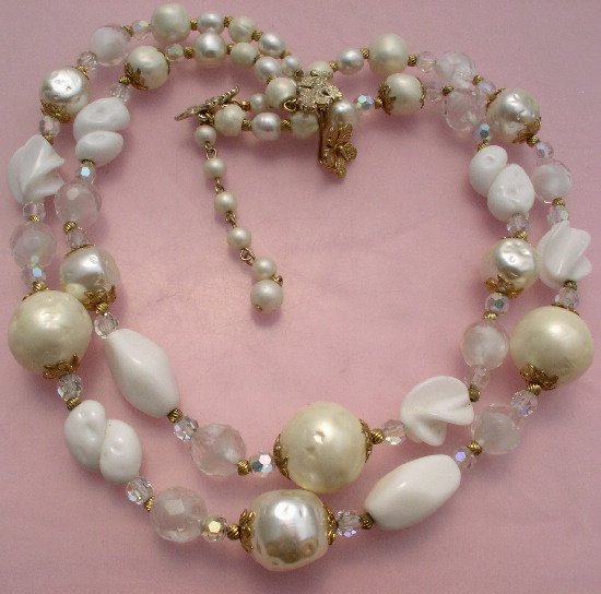 BEAUTIFUL Vintage VENDOME GIVRE Faux BAROQUE PEARL Crystal NECKLACE