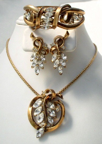 Trifari ALFRED PHILIPPE Vintage RHINESTONE Parure