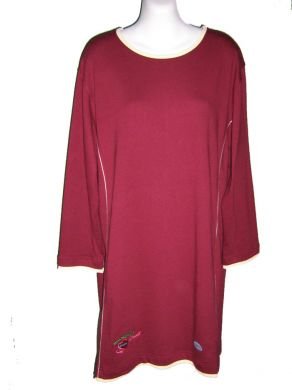 Muslimah at Heart (Maroon)