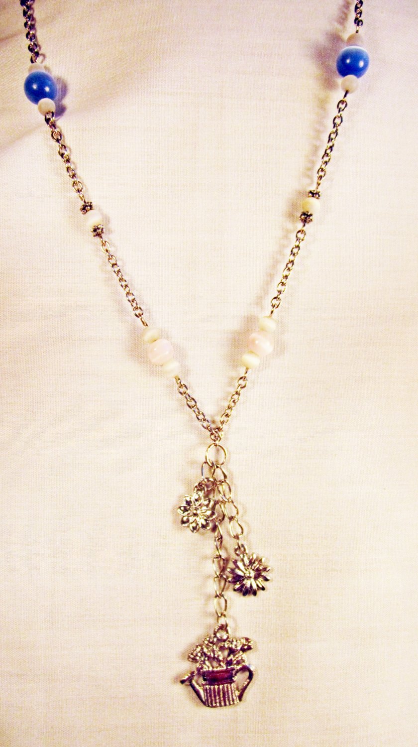 N11 - pastel colored beaded necklace