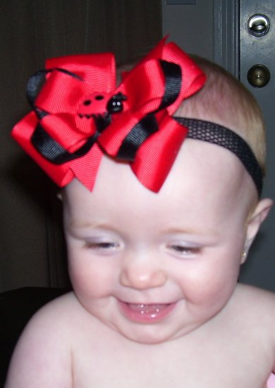 Lady Bug Bow
