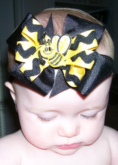 Boutique Baby Bow ~BumbleBee~