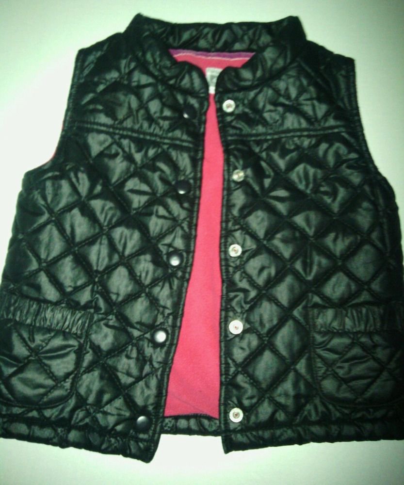 VGC**CARTERS BLACK PUFFER VEST with POCKETS**SIZE 4T