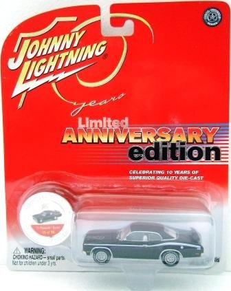 2004 - '71 Plymouth Duster - Johnny Lightning - 10th Anniversary Edition - Die-cast Metal Cars