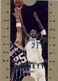 1995/96 - Kevin Garnett - NBA Basketball - SkyBox- NBA Hoops - Rookie Headliners - Card #4 of 10