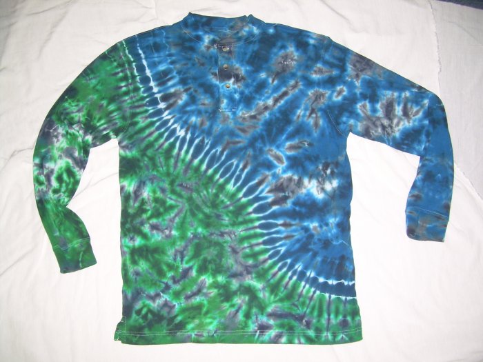 Tie Dye Men's Long Sleeve 3 Button Henley Medium #2